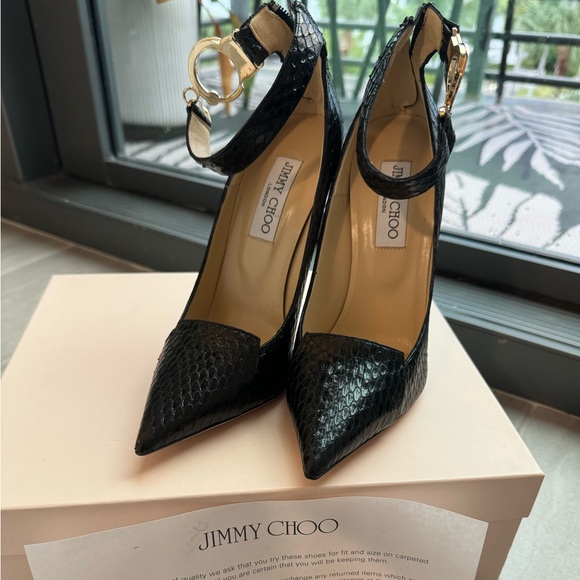 Jimmy Choo Shoes - Jimmy CHOO black stilletos size 38